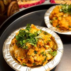 A picture of CHURMUR CHAAT~ KOLKATA'S FAMOUS DECONSTRUCTED PANI PURI CHAAT.