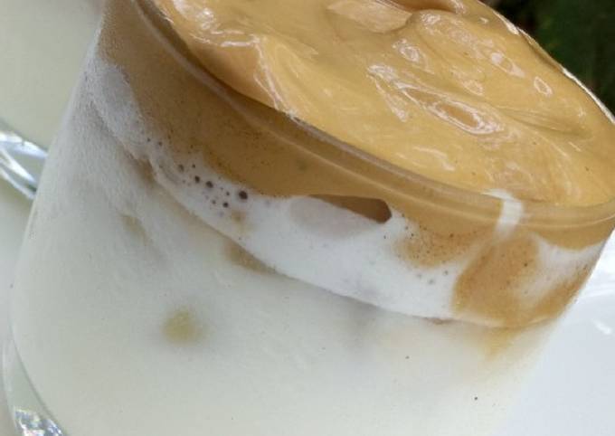 How to Make Perfect Dalgona Coffee