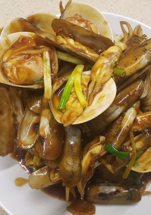 豉汁炒 (花甲/沙白/聖子) 的食譜成品照片