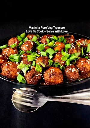 A picture of Veg Manchurian.