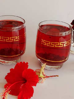 હિબિસ્કસ શરબત (hibiscus sharbat recipe in Gujarati) રેસીપી મુખ્ય ફોટો