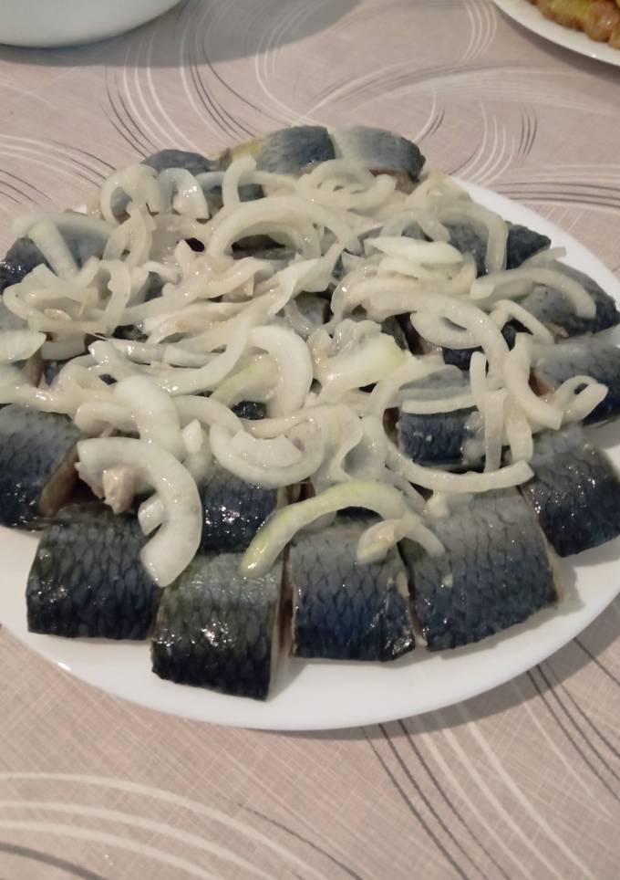 Малосольний оселедець по-домашньому