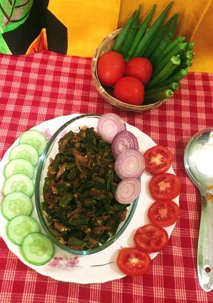A picture of Chatpata Masala Bhindi.