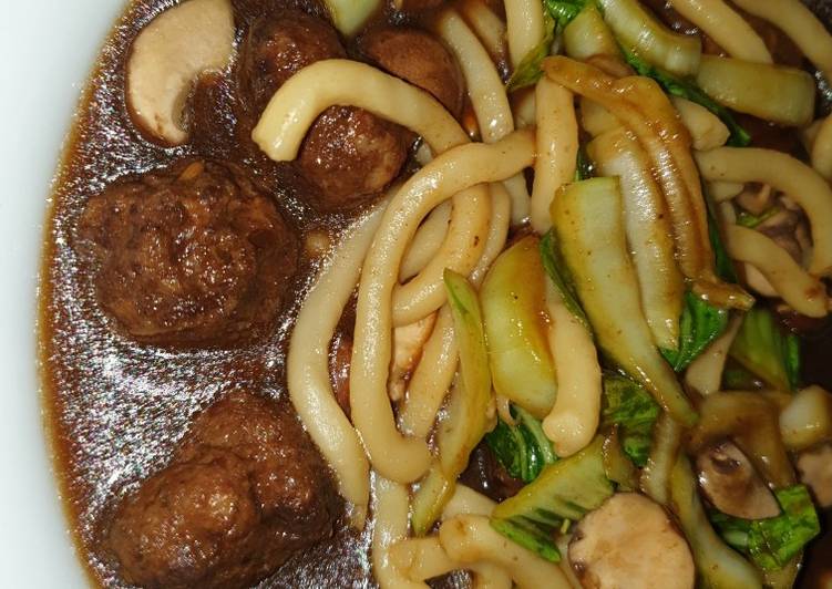 Recipe of Quick Chinese Broth and Pork Balls