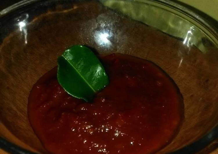 Langkah Mudah untuk Menyiapkan Sambal pedas,asam&amp;manis yang Menggugah Selera