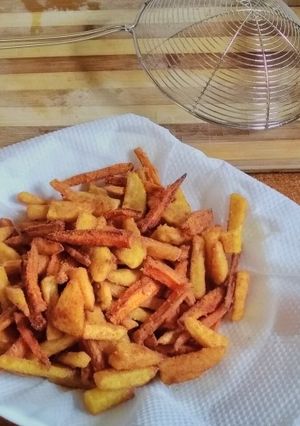A picture of Carrot&potato fries wit breadcrumbs 🍟#5orlessingredientscontest.