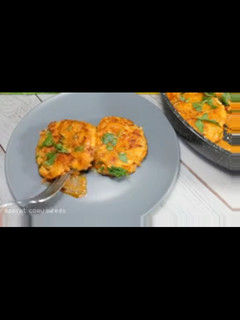 عکسی از دستور کوکو با سینه مرغ 😋