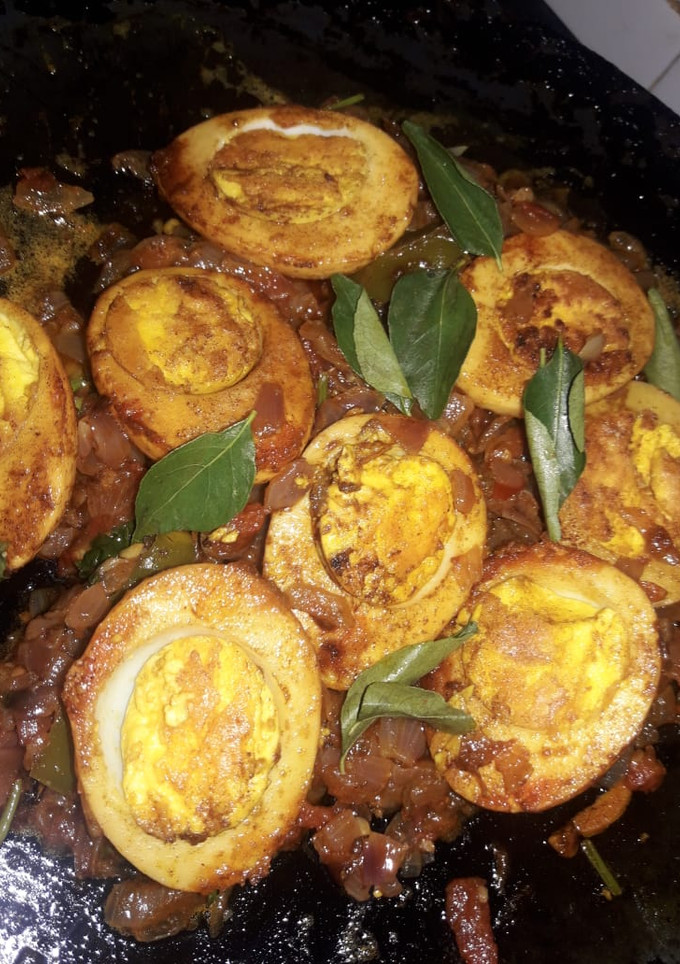 கடாய் முட்டை மசாலா (Kadaai muttai masala recipe in tamil) செய்முறை முக்கிய புகைப்படம்