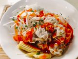 泰式酸辣餛飩乾麵線