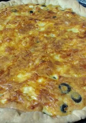 Una foto de Tarta de panceta, aceitunas negras y mucho más!!!!!!!
