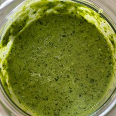 A picture of Walnut spinach ricotta pesto 🍀.