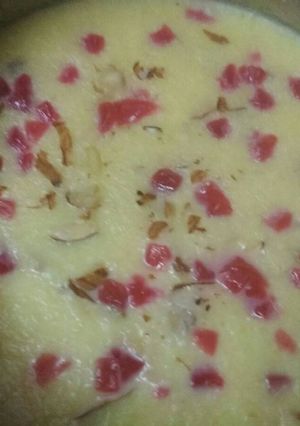 वैनिला आइस क्रीम (Vanilla ice cream recipe in hindi) रेसिपी मुख्य फोटो