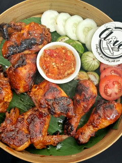 Foto resep Ayam bakar bumbu rujak & sambal korek