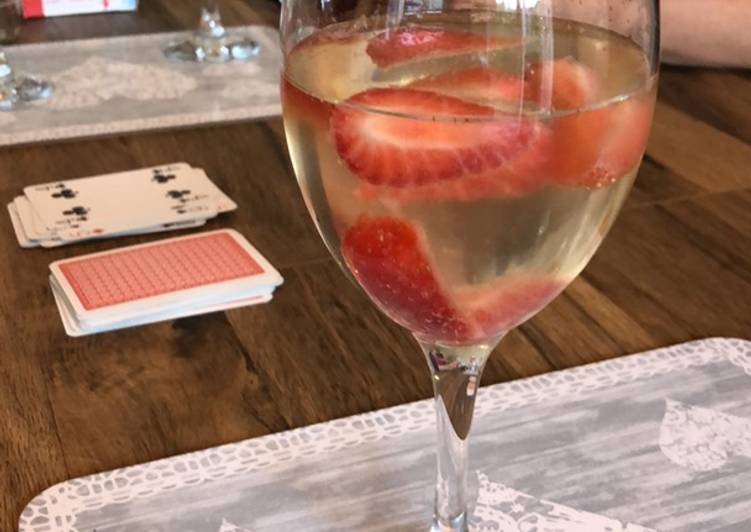 Simple Way to Prepare Quick Strawberry Fizz @mycookbook