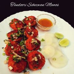 A picture of Tandoori Schezwan Momos.
