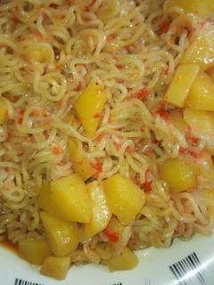 Dafadukar Indomie da Dankali ainihin hoton girkin