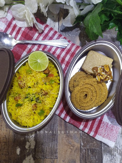 A picture of Kanda Poha.