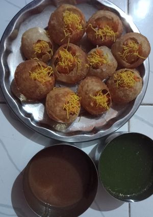 પાણીપુરી (Panipuri Recipe In Gujarati) રેસીપી મુખ્ય ફોટો