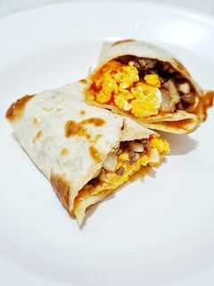 Foto resep Mushroom Beef Burrito with Scramble Egg