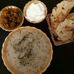 Simple Sindhi Lunch A picture of Simple Sindhi Lunch.