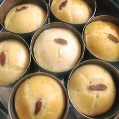 Cupcakes in Tadka dabba A picture of Cupcakes in Tadka dabba.