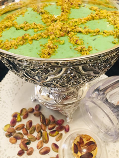 A picture of Pistachios nuts cream.