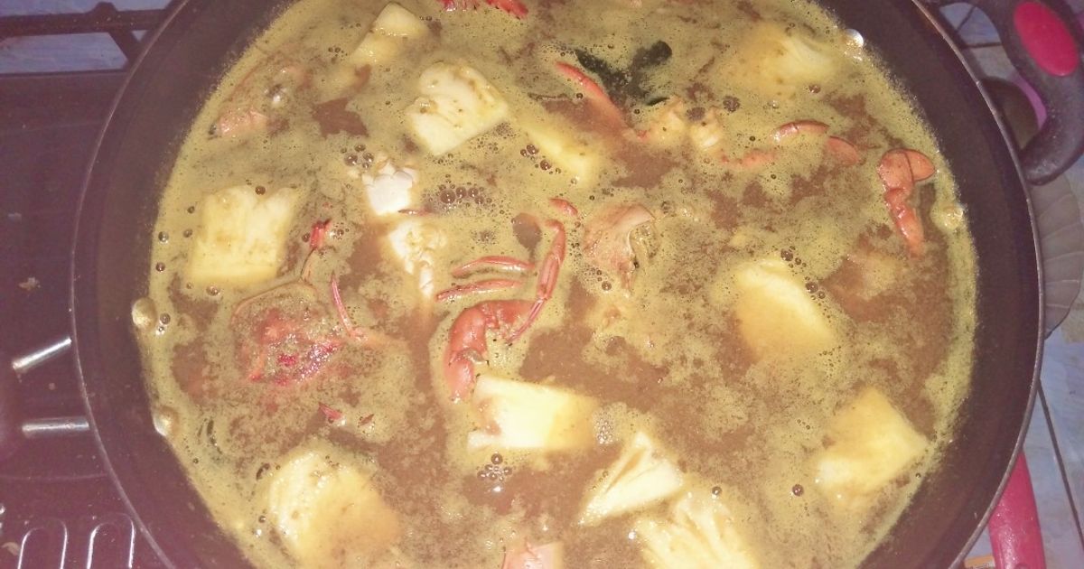 Opor kepiting kentang nanas