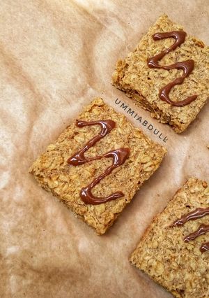 A picture of Oat slice.