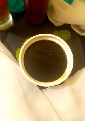 A picture of Nannari syrup.