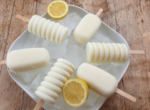 Foto principal de Polos de limón y leche condensada