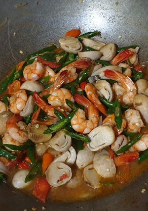 Foto resep Tumis udang jamur