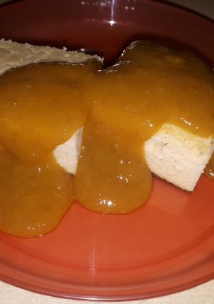 Túrópite mangószósszal recept fotója