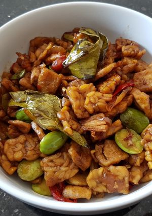 Foto resep Sambal Goreng Tahu Tempe pete