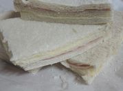 Una foto de pan de miga sin molde