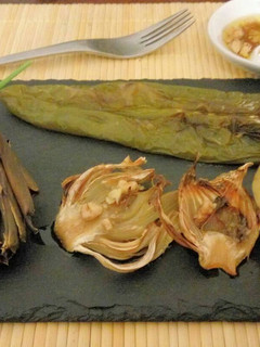 Una foto de 🌿Grill de verduras con vinagreta de nueces