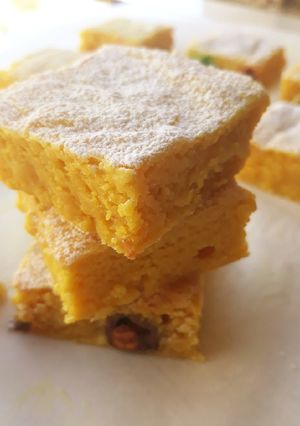 A picture of Mango Blondie Bars with M&Ms.