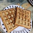 Waffles de harina de avena con peras
