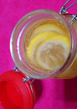 Una foto de Limones confit
