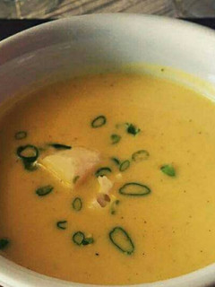 Una foto de Crema de elote rostizado