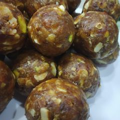 A picture of Dates dry fruits.