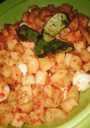 Foto resep Sambal goreng kentang telur puyuh