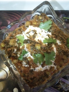 मेथी मटर मलाई (methi matar malai recipe in Hindi) रेसिपी मुख्य फोटो