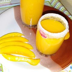 A picture of Mango smoothie.
