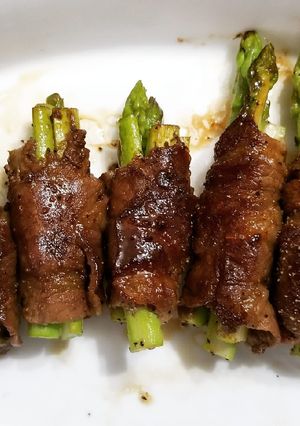 A picture of Beef Roll Asparagus.