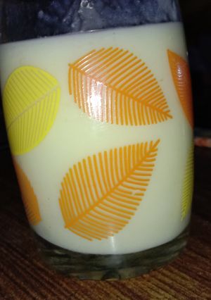 A picture of Mango shake.