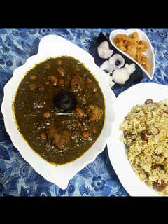 عکسی از دستور قورمه سبزی عالی(با پلو باقلا)