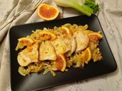 Una foto di pollo e finocchio