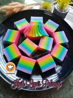 Gambar Kuih Lapis Pelangi 🌈