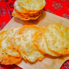 A picture of Yummy Zeera kachori.