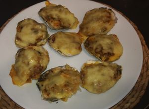 Foto principal de Ostras gratinadas con mixto de carne y marisco